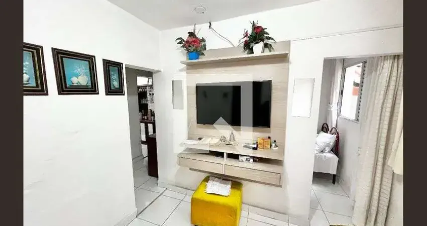 Casa com 2 quartos para alugar na Avenida Raimundo Pereira de Magalhães, Pirituba, São Paulo