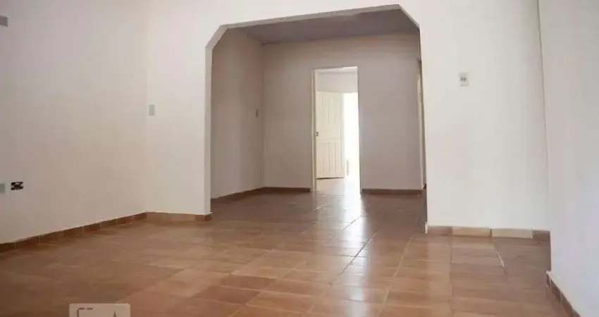 Casa com 3 quartos para alugar na Avenida Afonso Pena, Anhangüera, Goiânia