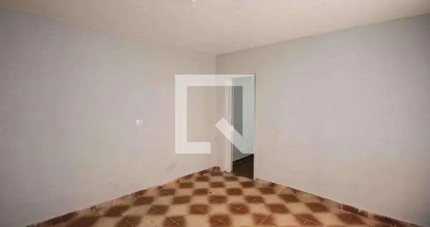 Casa com 1 quarto para alugar na Rua Serra de Capivaruçu, Sapopemba, São Paulo