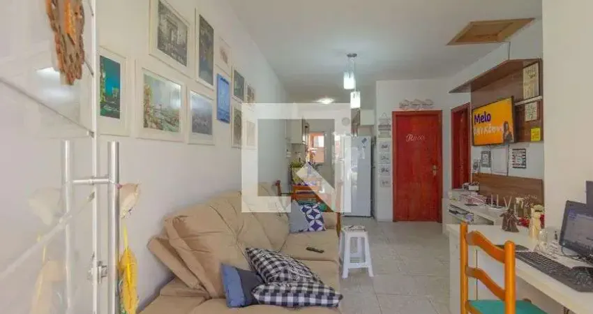 Casa com 2 quartos para alugar na Rua dos Marmelos, Igara, Canoas