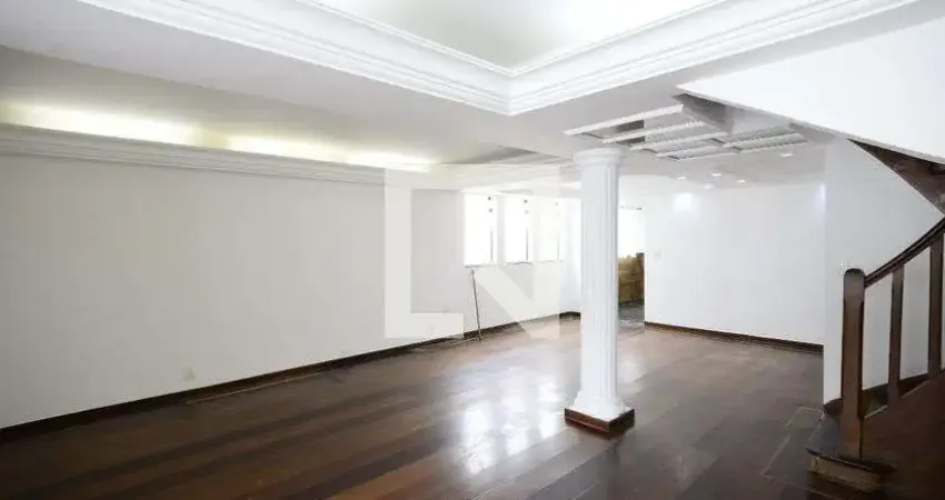 Casa com 4 quartos para alugar na Rua Mongóis, Ipiranga, São Paulo