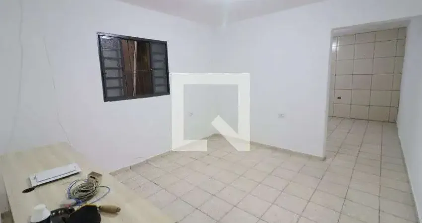 Casa com 1 quarto para alugar na Rua César Ladeira, Veloso, Osasco