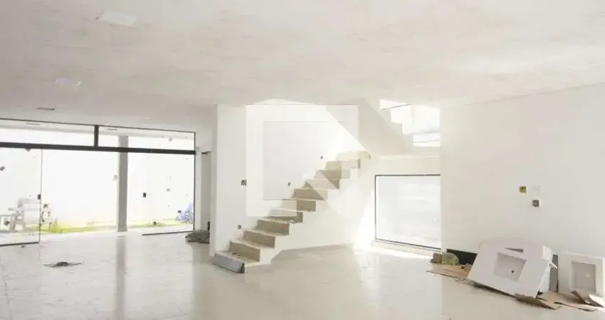 Casa com 4 quartos para alugar na Avenida Aratãs, Moema, São Paulo