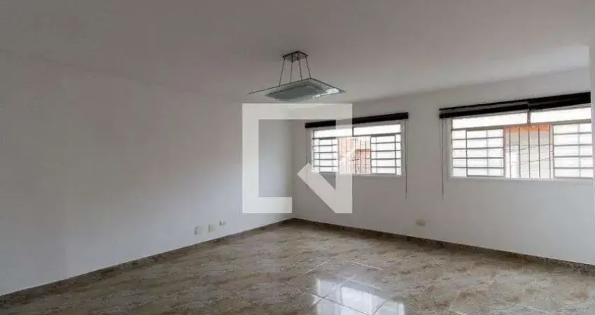 Casa com 2 quartos para alugar na Rua Eugênio de Almeida, Cangaíba, São Paulo