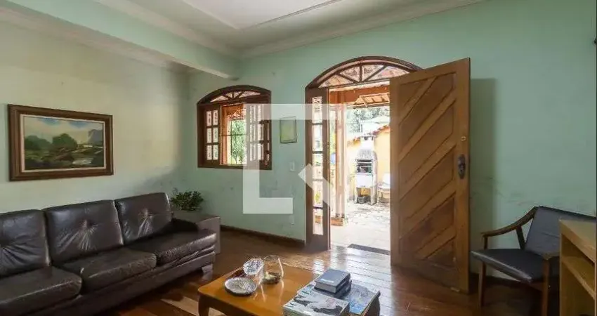 Casa para aluguel - são joão batista, 3 quartos,  500 m² - belo horizonte