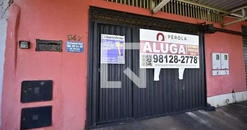 Casa com 3 quartos para alugar na Avenida Contorno Oeste, Vila União, Goiânia