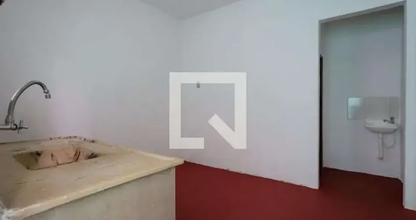 Casa com 1 quarto para alugar na Rua Benjamin Ferreira, Santana, São Paulo