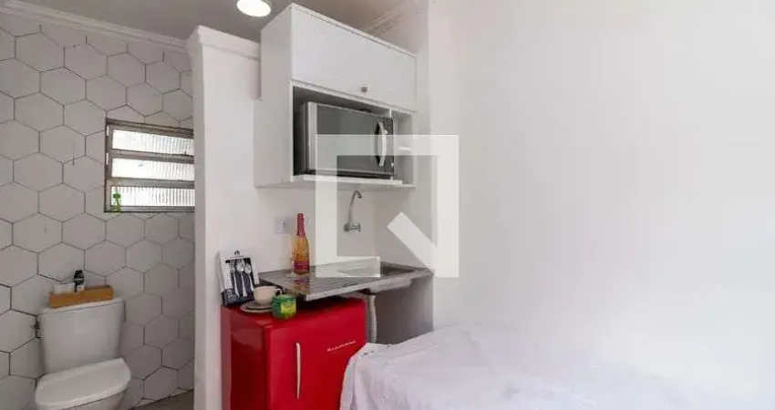 Casa com 1 quarto para alugar na Rua Durval Clemente, Água Fria, São Paulo