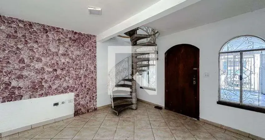 Casa com 3 quartos para alugar na Rua Juventina Santana, Belém, São Paulo