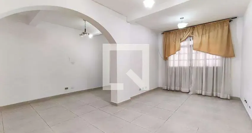 Casa com 3 quartos para alugar na Avenida das Belezas, Vila Prel, São Paulo