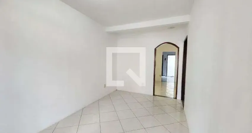 Casa com 3 quartos para alugar na Travessa do Panta, Brotas, Salvador