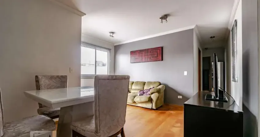 Apartamento com 2 quartos para alugar na Rua Colombo, Ahú, Curitiba