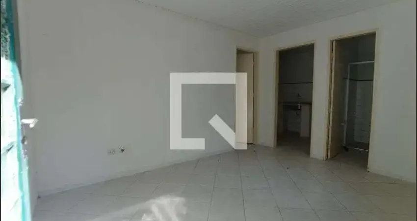 Casa com 1 quarto para alugar na Rua Taguá, Liberdade, São Paulo