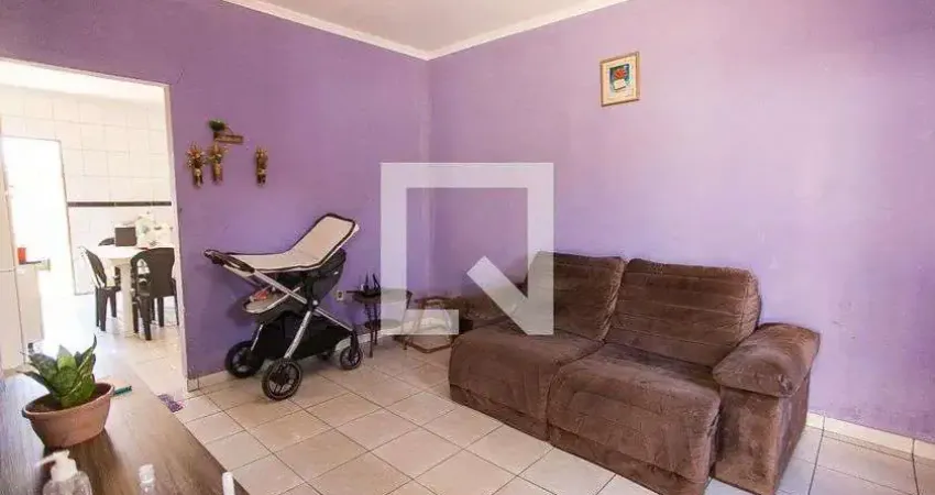 Casa para aluguel - jardim europa, 2 quartos,  100 m² - uberlândia