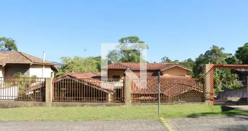 Casa / sobrado em condomínio para aluguel - quinta dos angicos, 3 quartos,  362 m² - cotia