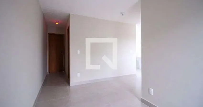 Casa com 2 quartos para alugar na Rua Vitautas Losinskas, Sapopemba, São Paulo