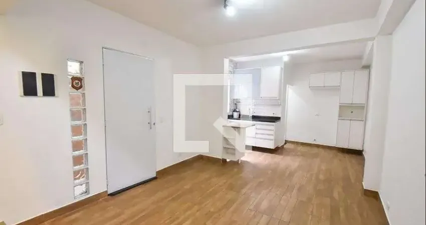Casa com 1 quarto para alugar na Rua Backer, Cambuci, São Paulo