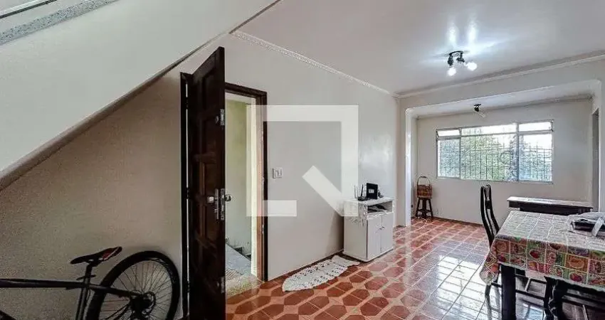 Casa com 4 quartos para alugar na Rua Canuto Saraiva, Mooca, São Paulo