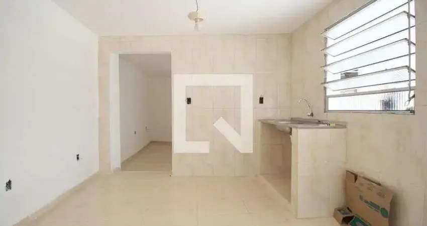 Casa com 1 quarto para alugar na Rua Pedro Leolino Mariz, Parque Regina, São Paulo