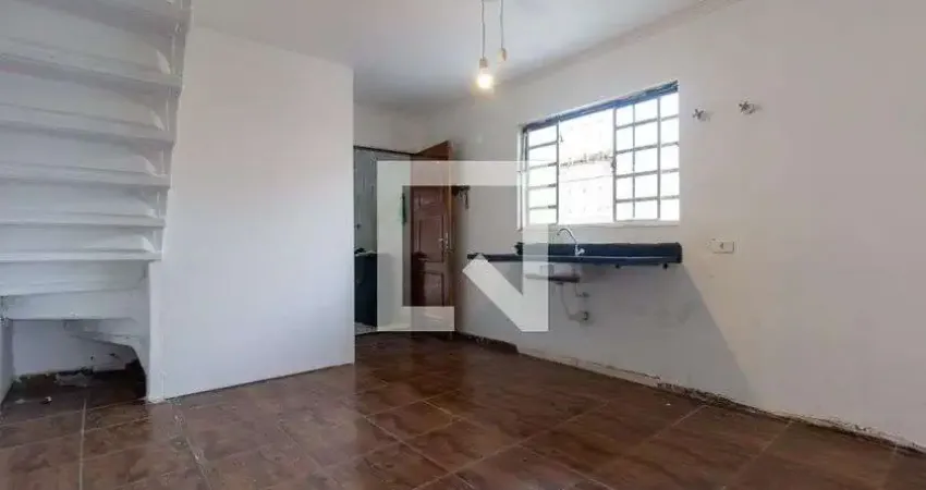 Casa com 1 quarto para alugar na Rua Guaxuma, Ponte Rasa, São Paulo