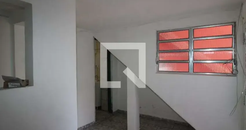 Casa com 1 quarto para alugar na Rua Ênio Voss, Água Fria, São Paulo