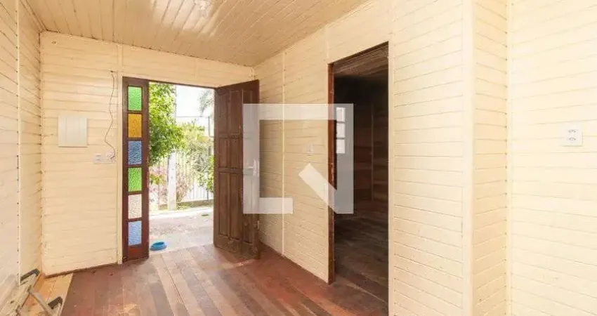 Casa com 2 quartos para alugar na Rua Enio Melo, Hípica, Porto Alegre