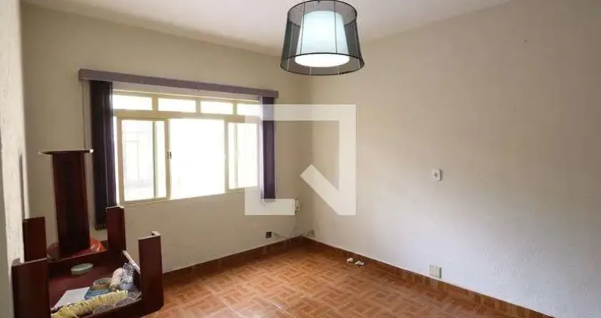 Casa com 2 quartos para alugar na Rua Luiz Baptista, Cangaíba, São Paulo