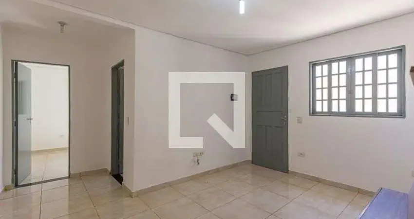 Casa com 1 quarto para alugar na Rua Anhanga, Vila Marina, Santo André