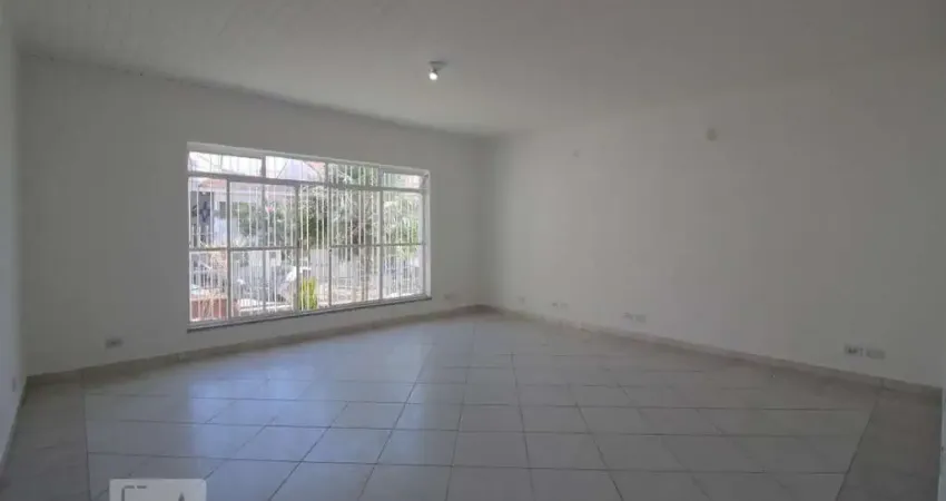 Casa com 3 quartos para alugar na Rua Amoroso Costa, Água Fria, São Paulo