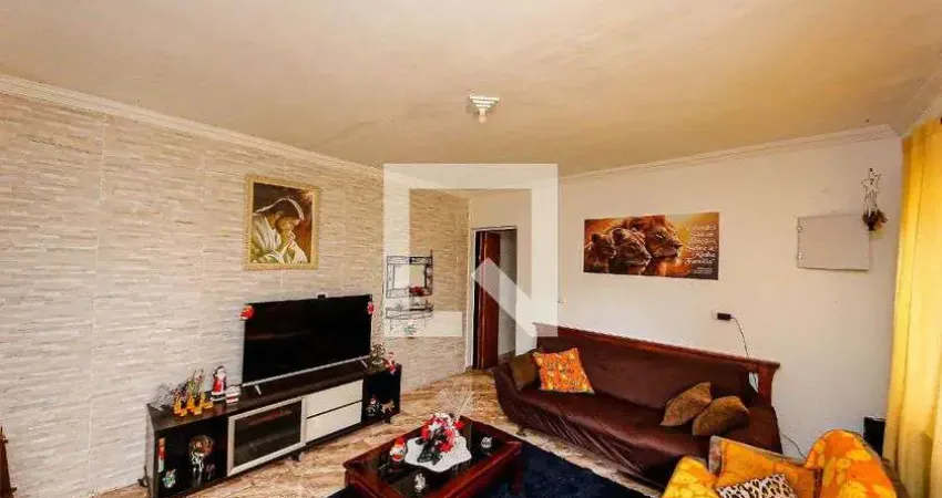 Casa com 2 quartos para alugar na Rua Barra do Rio Abaixo, Aricanduva, São Paulo