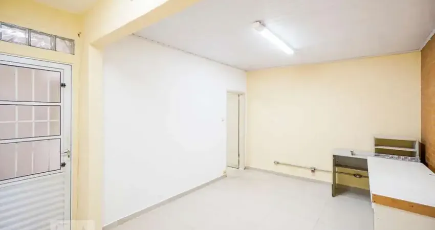 Casa com 1 quarto para alugar na Rua Edna Romanini, Vila Carrão, São Paulo