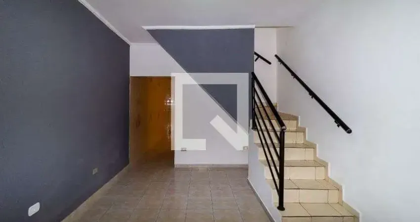 Casa com 3 quartos para alugar na Rua Eugênia de Guerin, Sapopemba, São Paulo