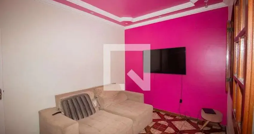 Casa com 3 quartos para alugar na Rua Francisco Camargos 336 - Alvorada Contagem - Mg Brasil, Alvorada, Contagem