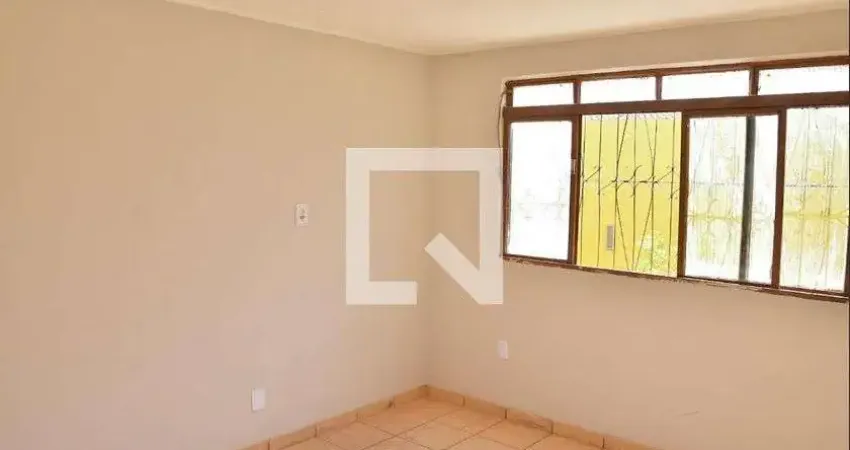 Casa com 2 quartos para alugar na Setor L Norte Qnl 4 Conjunto H, Taguatinga Centro (Taguatinga), Brasília