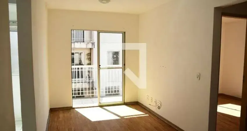 Apartamento com 2 quartos para alugar na Rua das Carmelitas, Centro, Cotia