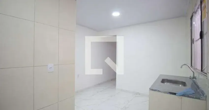 Casa com 1 quarto para alugar na Rua Pedro Leolino Mariz, Parque Regina, São Paulo