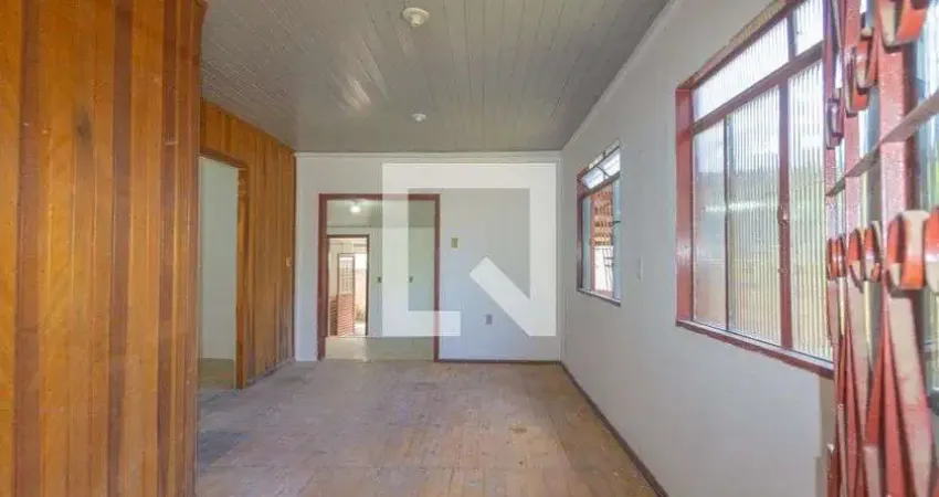 Casa com 2 quartos para alugar na Rua Barão do Ladário, São José, Canoas