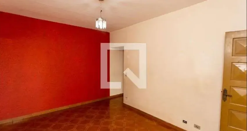 Casa com 2 quartos para alugar na Rua Ibicuí, Campanário, Diadema