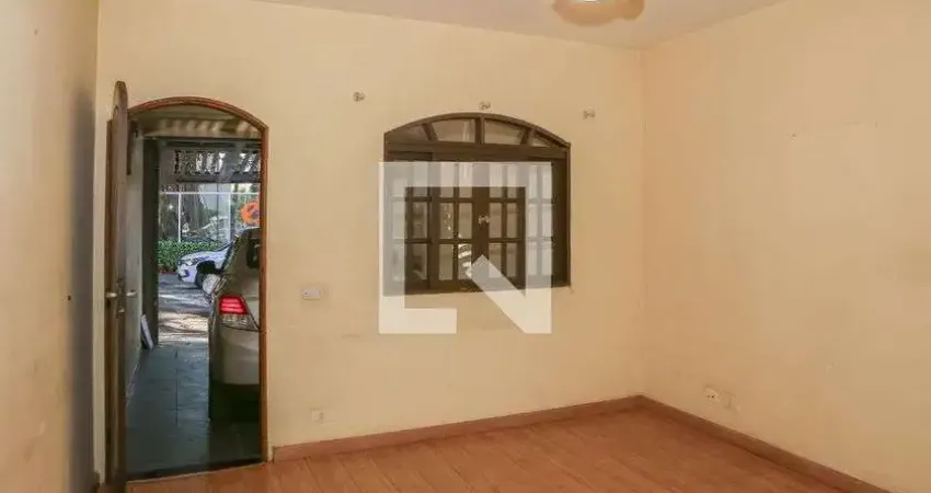 Casa com 3 quartos para alugar na Rua Werner Von Siemens, Lapa, São Paulo