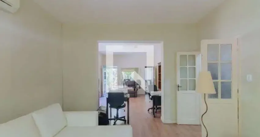 Casa com 4 quartos para alugar na Avenida Lins de Vasconcelos, Cambuci, São Paulo