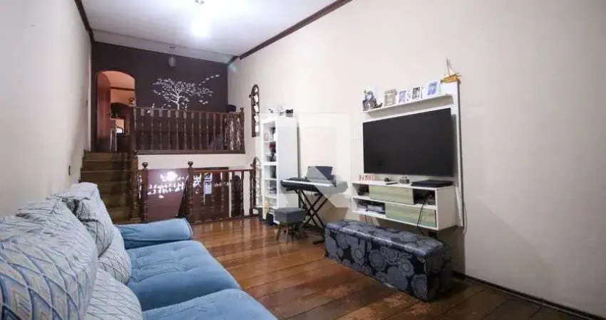 Casa com 3 quartos para alugar na Rua Gonçalo de Oliveira, São Rafael, São Paulo