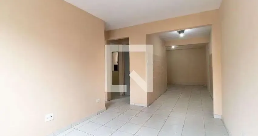 Casa com 2 quartos para alugar na Rua Miguel Oleskowicz, Pinheirinho, Curitiba