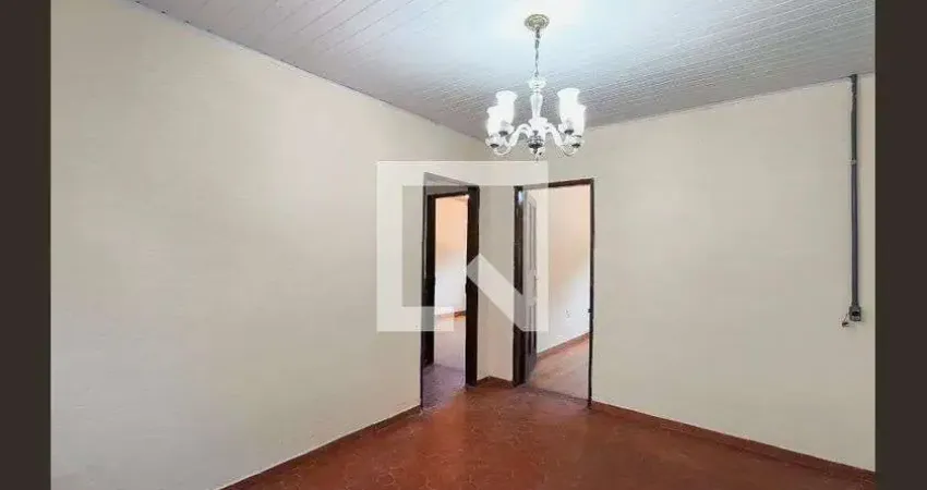 Casa com 2 quartos para alugar na Avenida Nami Azem, Jardim Sagrado Coração de Jesus, Jundiaí