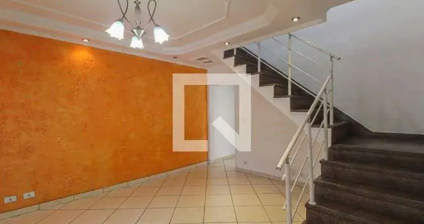 Casa com 4 quartos para alugar na Avenida Tenente Lauro Sodré, Sapopemba, São Paulo