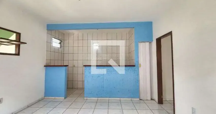 Casa com 1 quarto para alugar na Rua Doutor Esteves de Assis, Cidade Nova, Salvador