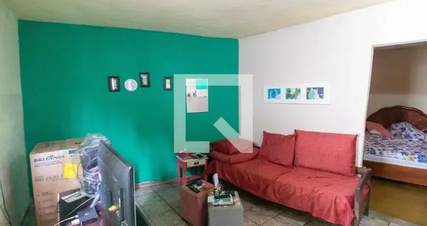 Casa com 1 quarto para alugar na Travessa Albertina Ladeira, Fonseca, Niterói