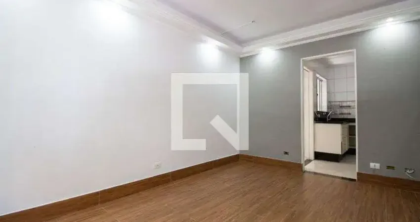 Casa com 2 quartos para alugar na Rua Labatut, Ipiranga, São Paulo