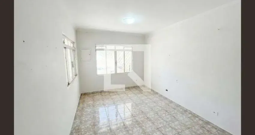 Casa com 3 quartos para alugar na Rua Martins Fernandes, Santana, São Paulo