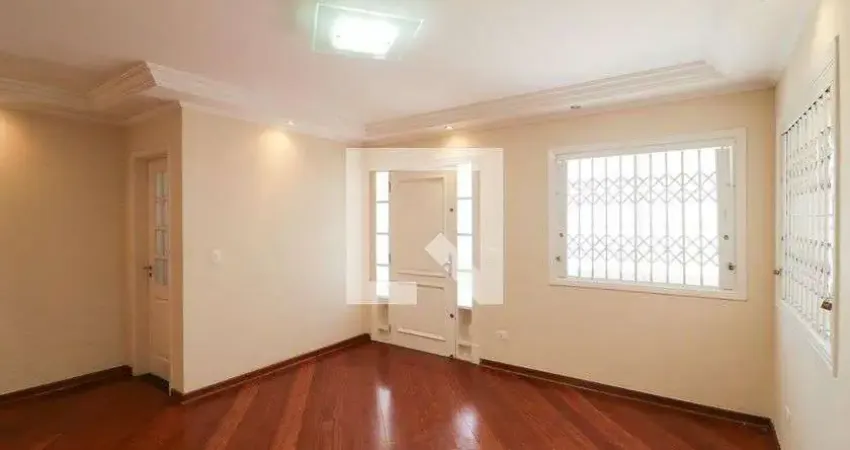 Casa com 4 quartos para alugar na Rua Álvaro de Abreu, Água Fria, São Paulo