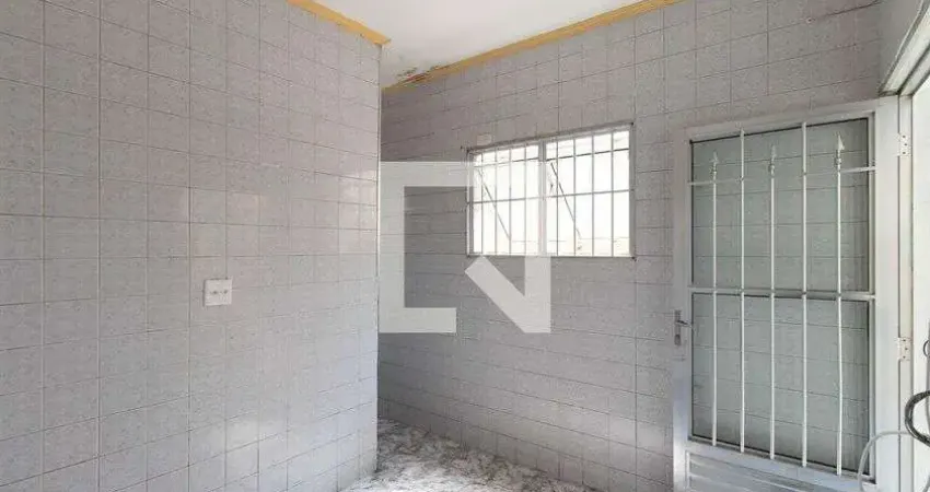 Casa com 2 quartos para alugar na Rua Vianópolis, Vila Maria, São Paulo